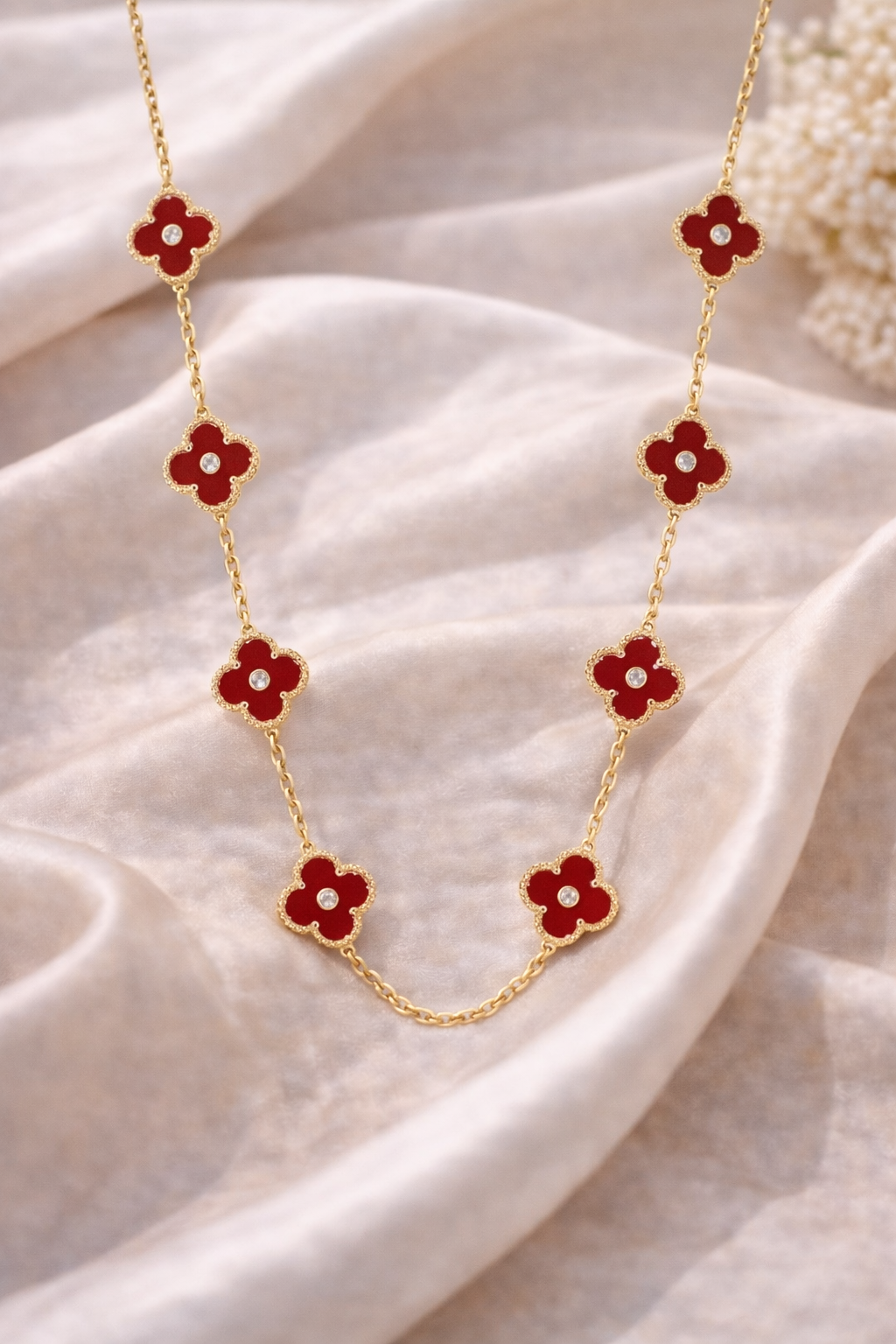 Fortuna Clover Eight Pavé – Red