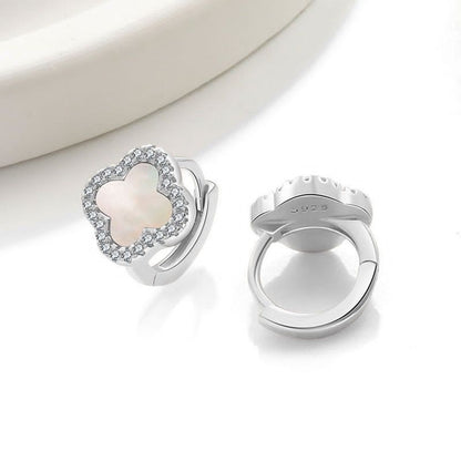 Fortuna Single Clover Pavé Earrings