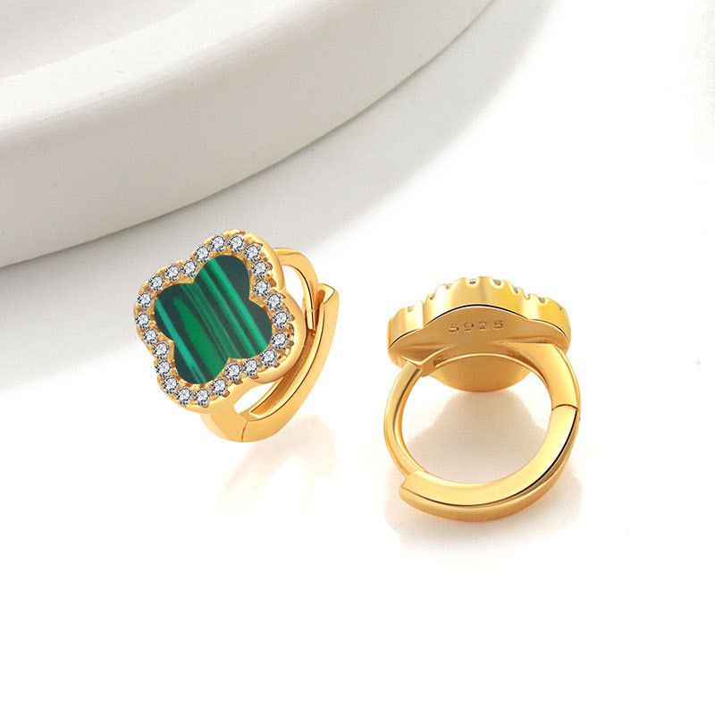 Fortuna Single Clover Pavé Earrings