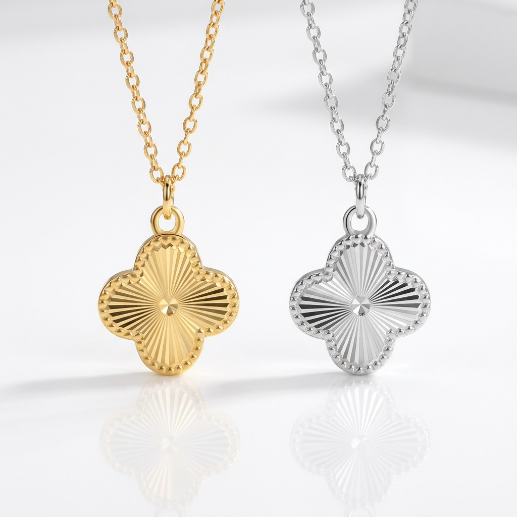 Solea Clover Sculpted Necklace