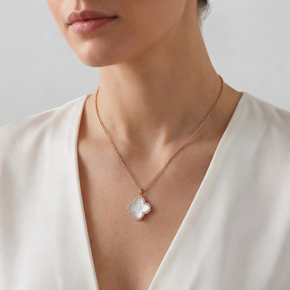 Élan Duo Clover Necklace